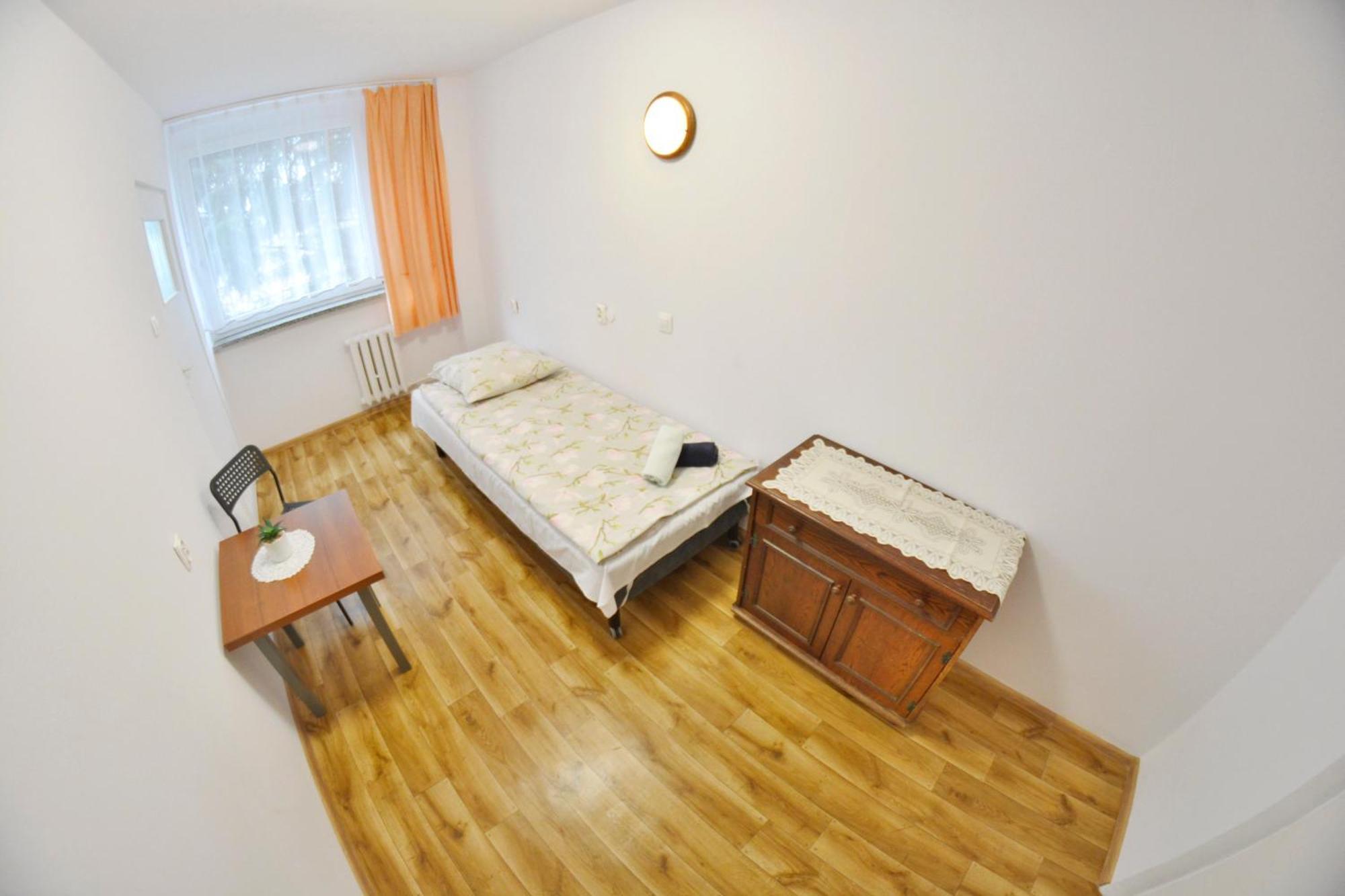 Twoj Hostel Μπίτομ Εξωτερικό φωτογραφία