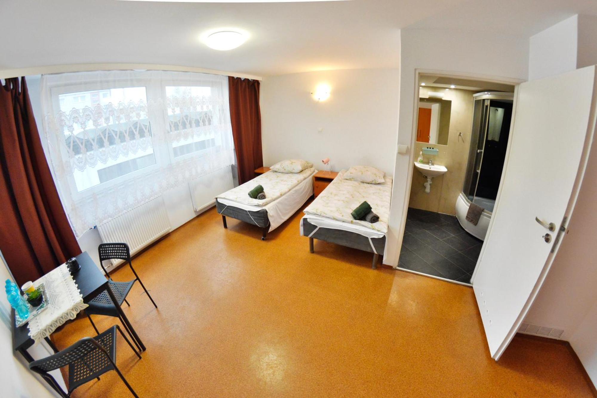 Twoj Hostel Μπίτομ Εξωτερικό φωτογραφία